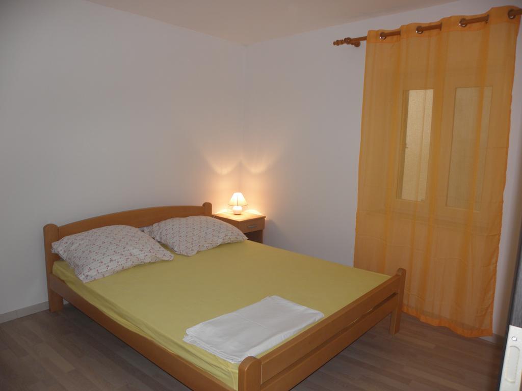 Apartment Jartic Betina  Exterior foto